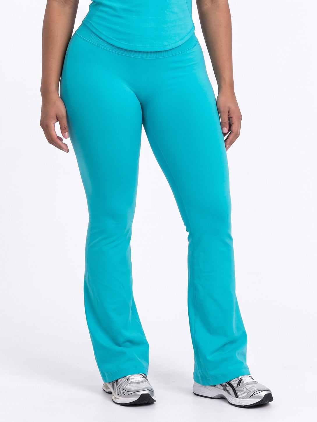 Reform Mid-Rise Flares | Turquoise
