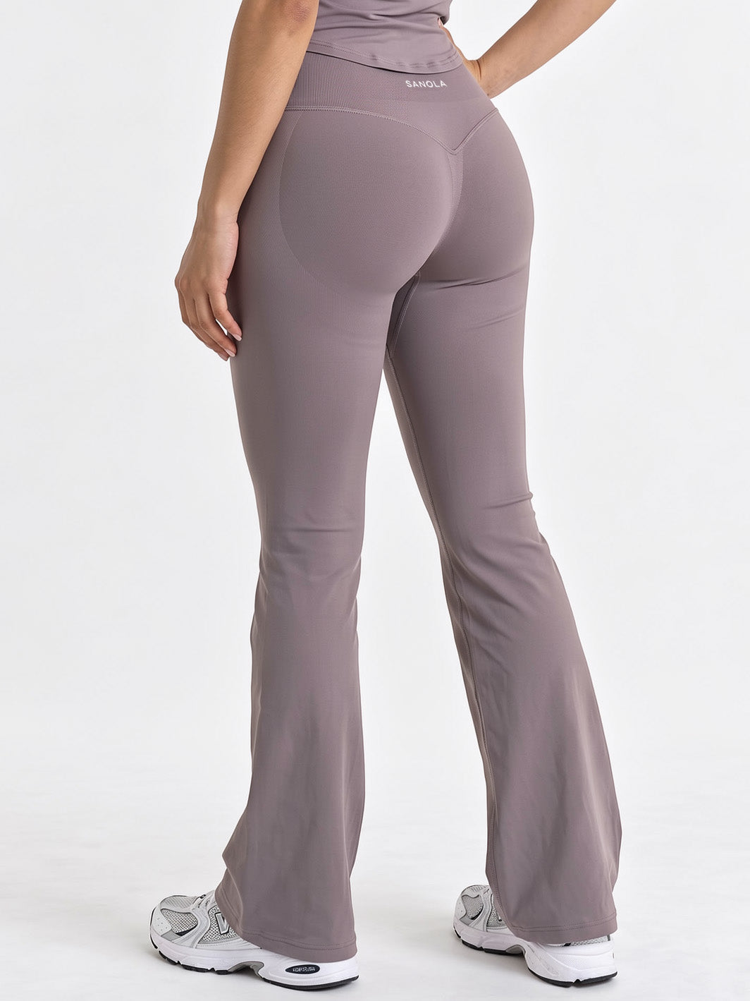 Reform Mid-Rise Flares | Dusty Mauve